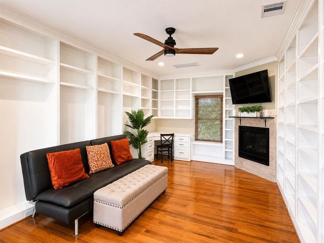 1813 Avenue A, Dickinson, TX 77539