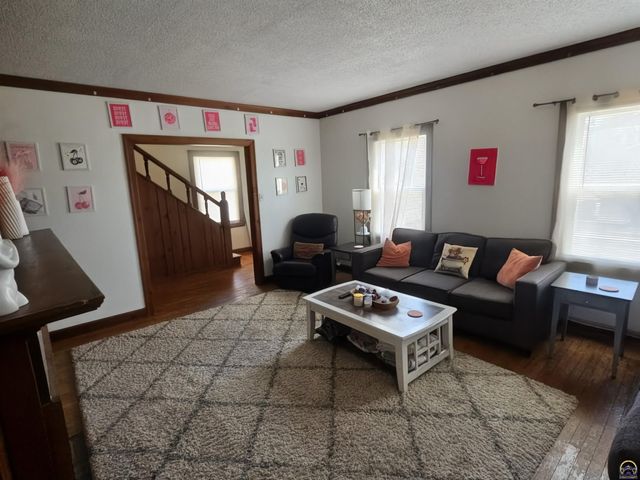 919 Union ST, Emporia, KS 66801