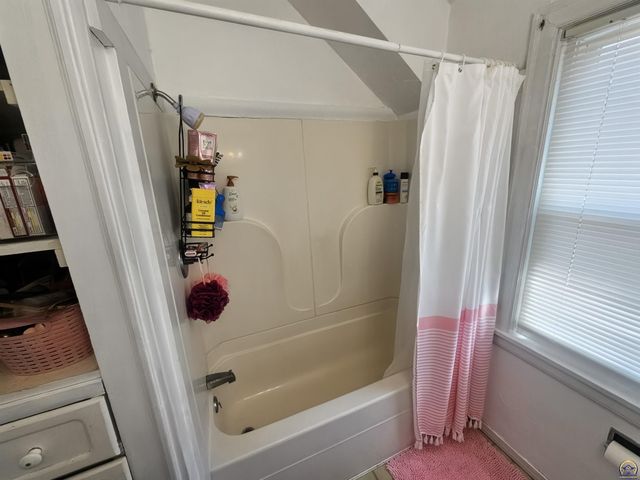 919 Union ST, Emporia, KS 66801