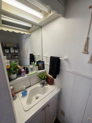 919 Union ST, Emporia, KS 66801