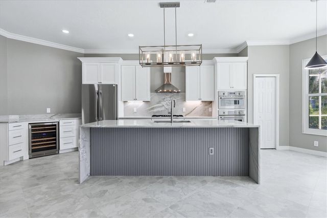 8160 COLLINGWOOD COURT, University Park, FL 34201