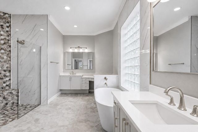 8160 COLLINGWOOD COURT, University Park, FL 34201
