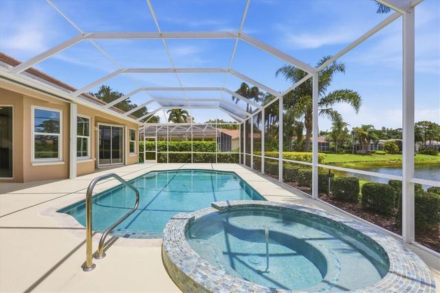 8160 COLLINGWOOD COURT, University Park, FL 34201