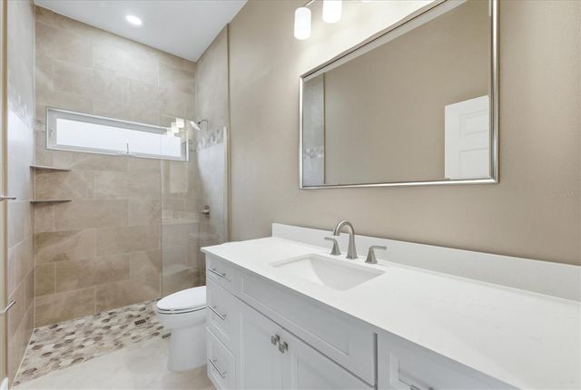 8160 COLLINGWOOD COURT, University Park, FL 34201