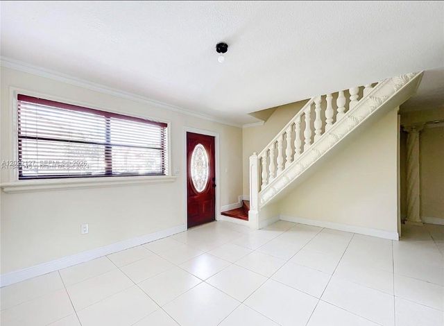 5350 W 26th Ave 118, Hialeah, FL 33016