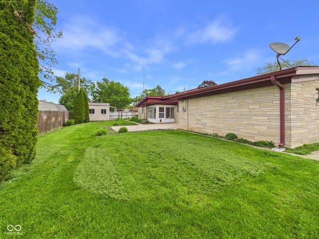 1527 Magnolia Drive, Anderson, IN 46011