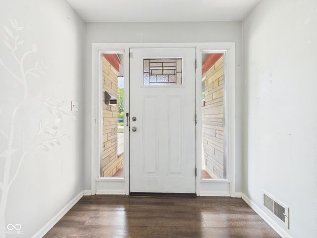 1527 Magnolia Drive, Anderson, IN 46011
