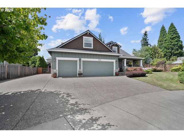 11314 LEGATO Dr, Oregon City, OR 97045