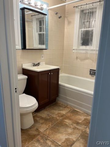 119 Pleasant Street, Utica, NY 13501