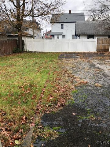 119 Pleasant Street, Utica, NY 13501