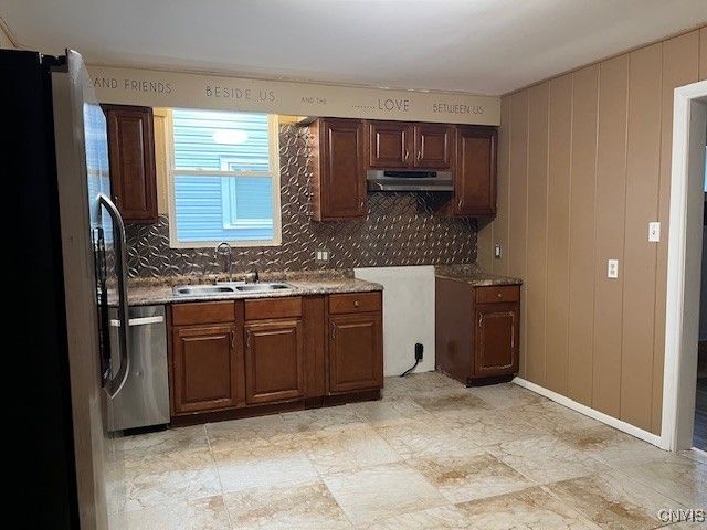 119 Pleasant Street, Utica, NY 13501