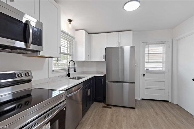 906 37th ST, Newport News, VA 23607