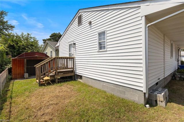 906 37th ST, Newport News, VA 23607
