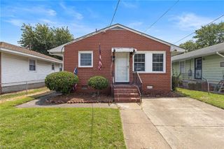 906 37th ST, Newport News, VA 23607