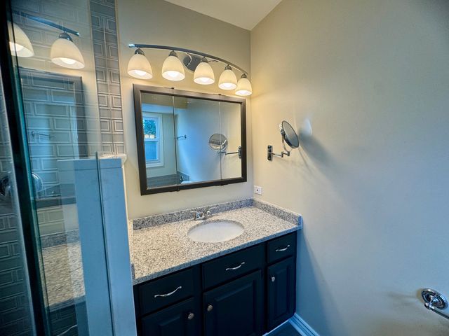 5710 Coronado Vista, Crystal Lake, IL 60014