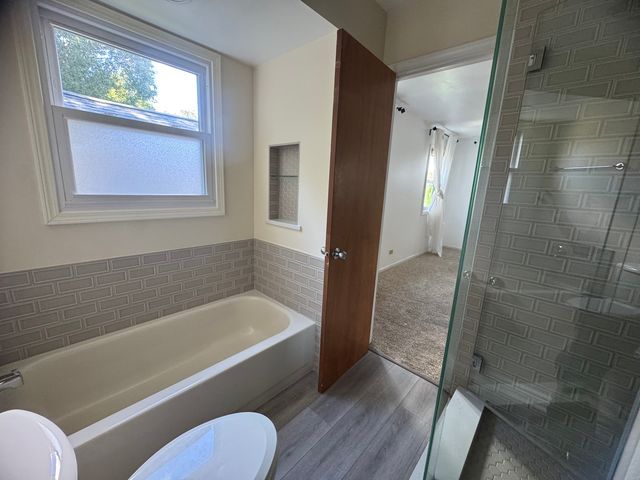 5710 Coronado Vista, Crystal Lake, IL 60014