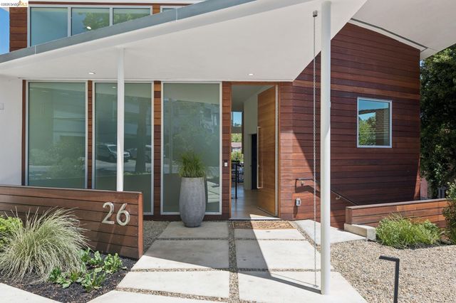 26 Ronada Ave, Piedmont, CA 94611
