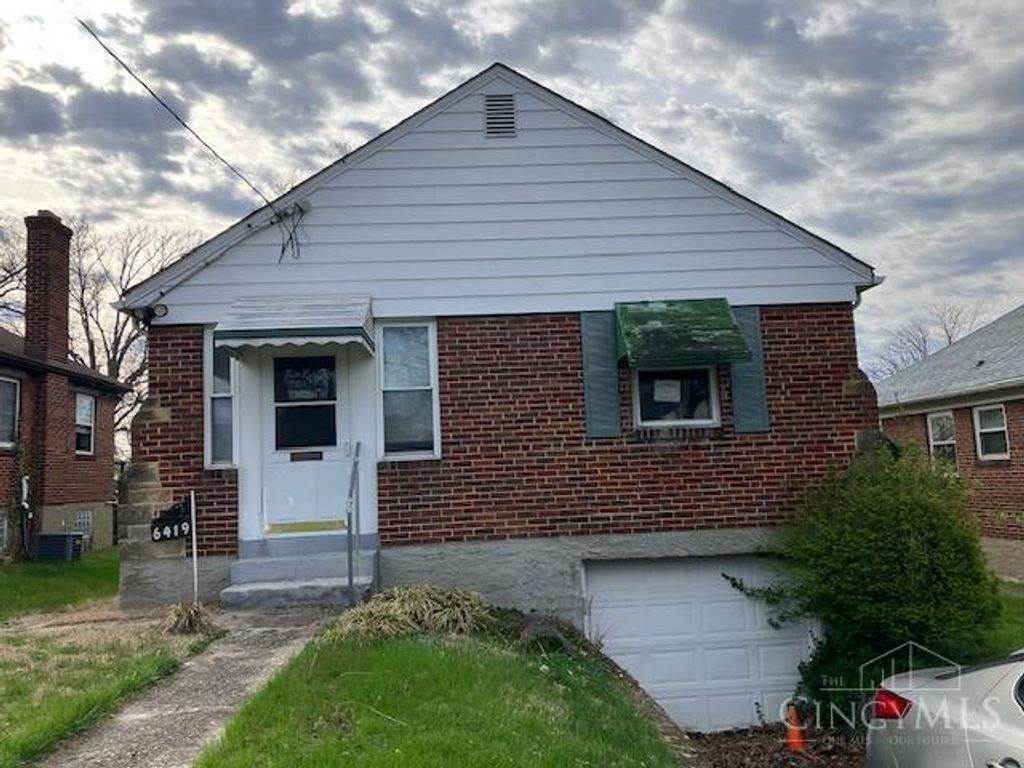 6419 Stover Avenue, Golf Manor, OH 45237