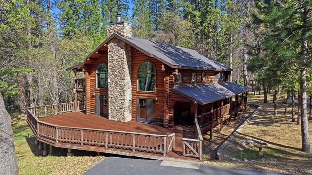 2428 Rancho Paradiso, Avery, CA 95224