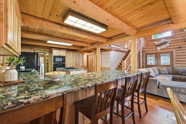 2428 Rancho Paradiso, Avery, CA 95224