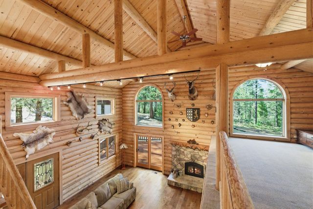 2428 Rancho Paradiso, Avery, CA 95224