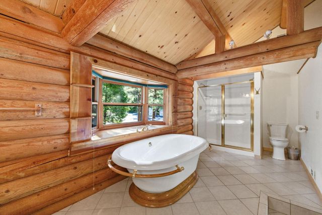 2428 Rancho Paradiso, Avery, CA 95224