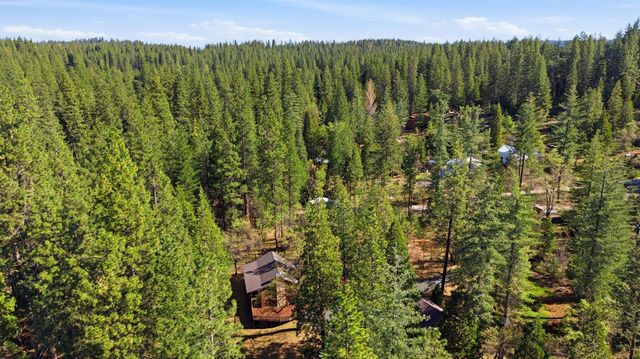 2428 Rancho Paradiso, Avery, CA 95224