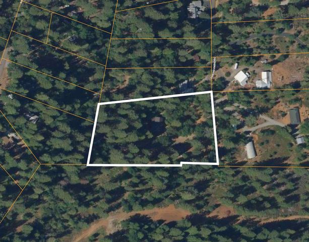 2428 Rancho Paradiso, Avery, CA 95224