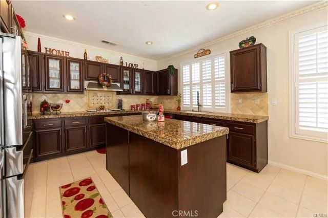 45568 Via Puebla, Temecula, CA 92592