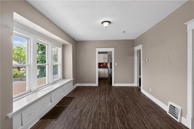 1829 Oakland Avenue, Kansas City, KS 66102