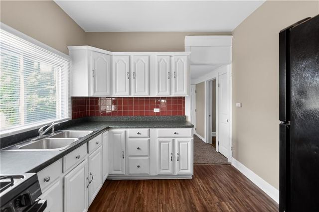 1829 Oakland Avenue, Kansas City, KS 66102