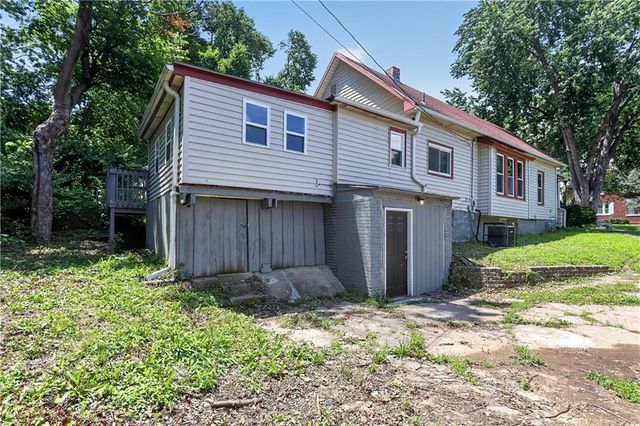 1829 Oakland Avenue, Kansas City, KS 66102