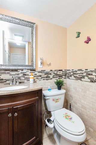 4810 Benjamin Drive, Sterling Heights, MI 48310