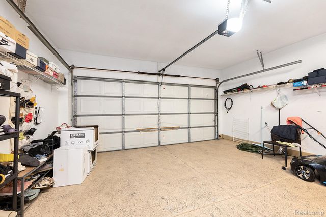 4810 Benjamin Drive, Sterling Heights, MI 48310