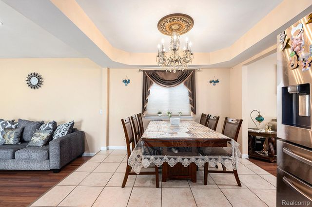 4810 Benjamin Drive, Sterling Heights, MI 48310