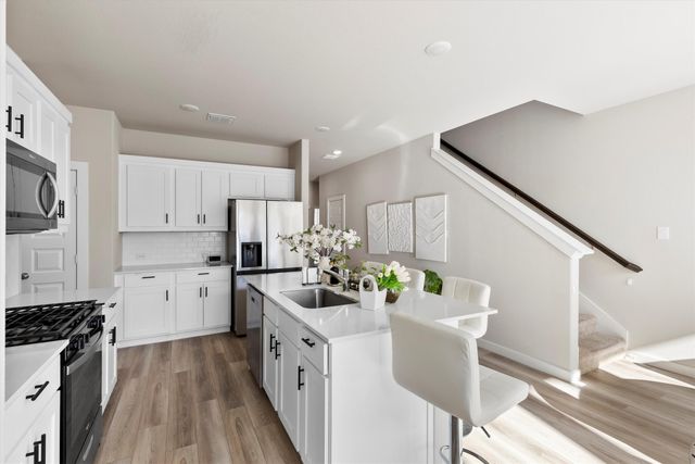 615 Cottagewood Drive, Mckinney, TX 75071