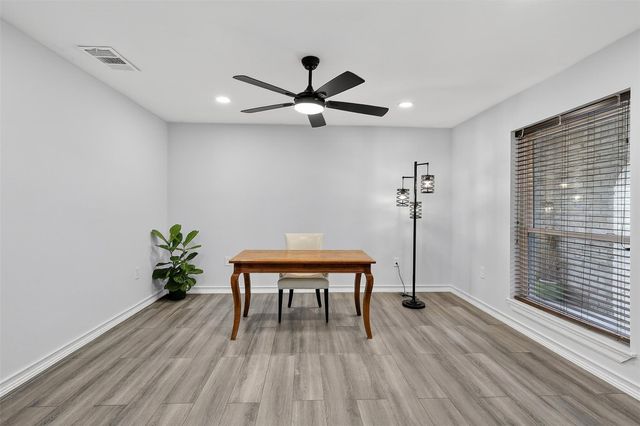 17106 Spring Creek Forest, North Houston, TX 77379