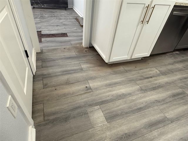 17106 Spring Creek Forest, North Houston, TX 77379