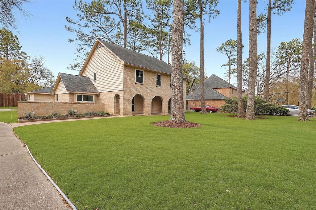 17106 Spring Creek Forest, North Houston, TX 77379