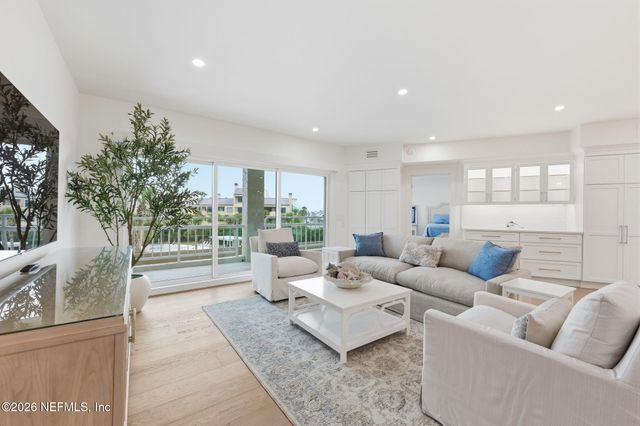 930 SPINNAKERS REACH Drive, Ponte Vedra Beach, FL 32082