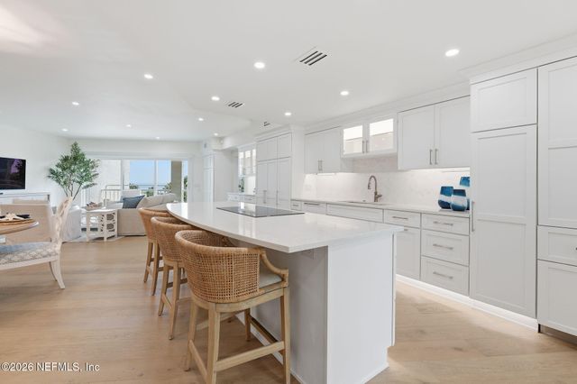 930 SPINNAKERS REACH Drive, Ponte Vedra Beach, FL 32082