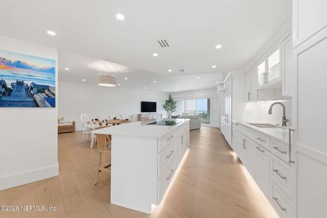 930 SPINNAKERS REACH Drive, Ponte Vedra Beach, FL 32082