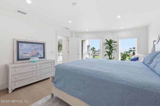 930 SPINNAKERS REACH Drive, Ponte Vedra Beach, FL 32082