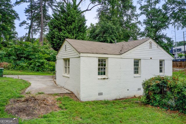 2742 Alpine Road NE, Atlanta, GA 30305