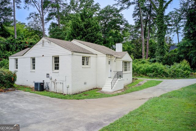 2742 Alpine Road NE, Atlanta, GA 30305