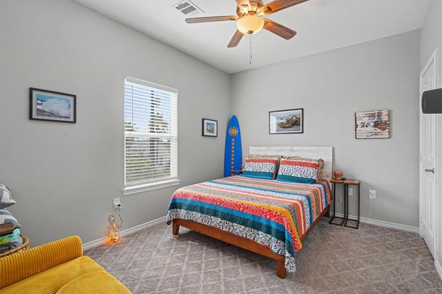 710 35th Street, Galveston, TX 77550
