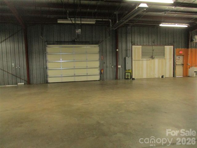 91 New Leicester Highway, Asheville, NC 28806