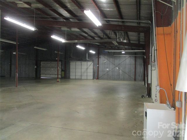 91 New Leicester Highway, Asheville, NC 28806