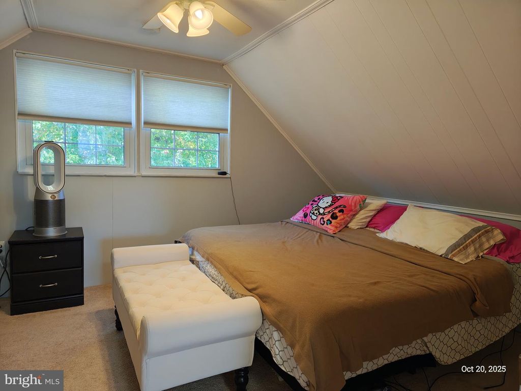 19136 STALEYBRIDGE RD, Germantown, MD 20876