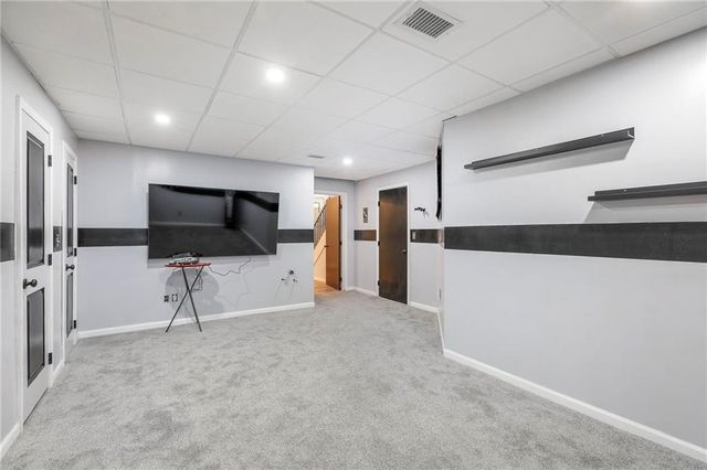 19619 E 7th Street Court N, Independence, MO 64056